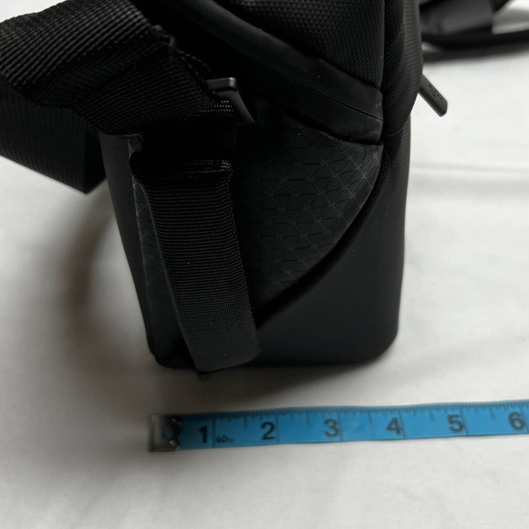 Mavic DJI Shoulder Bag for Air 2S & Mavic Air 2 NWOT - Picture 9 of 9